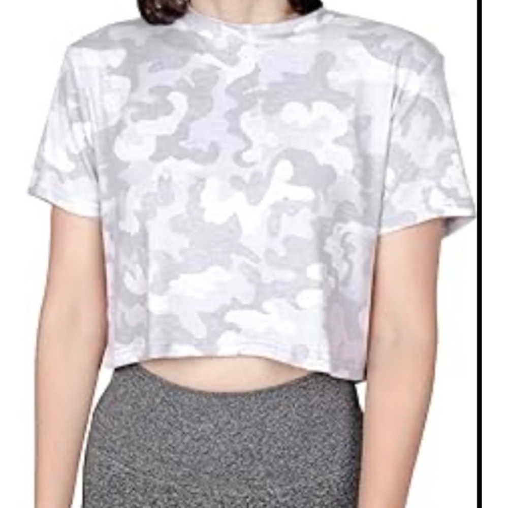 Max & Allie Womens Grey White Camouflage Crop Top Short Sleeve Crew Neck Size M